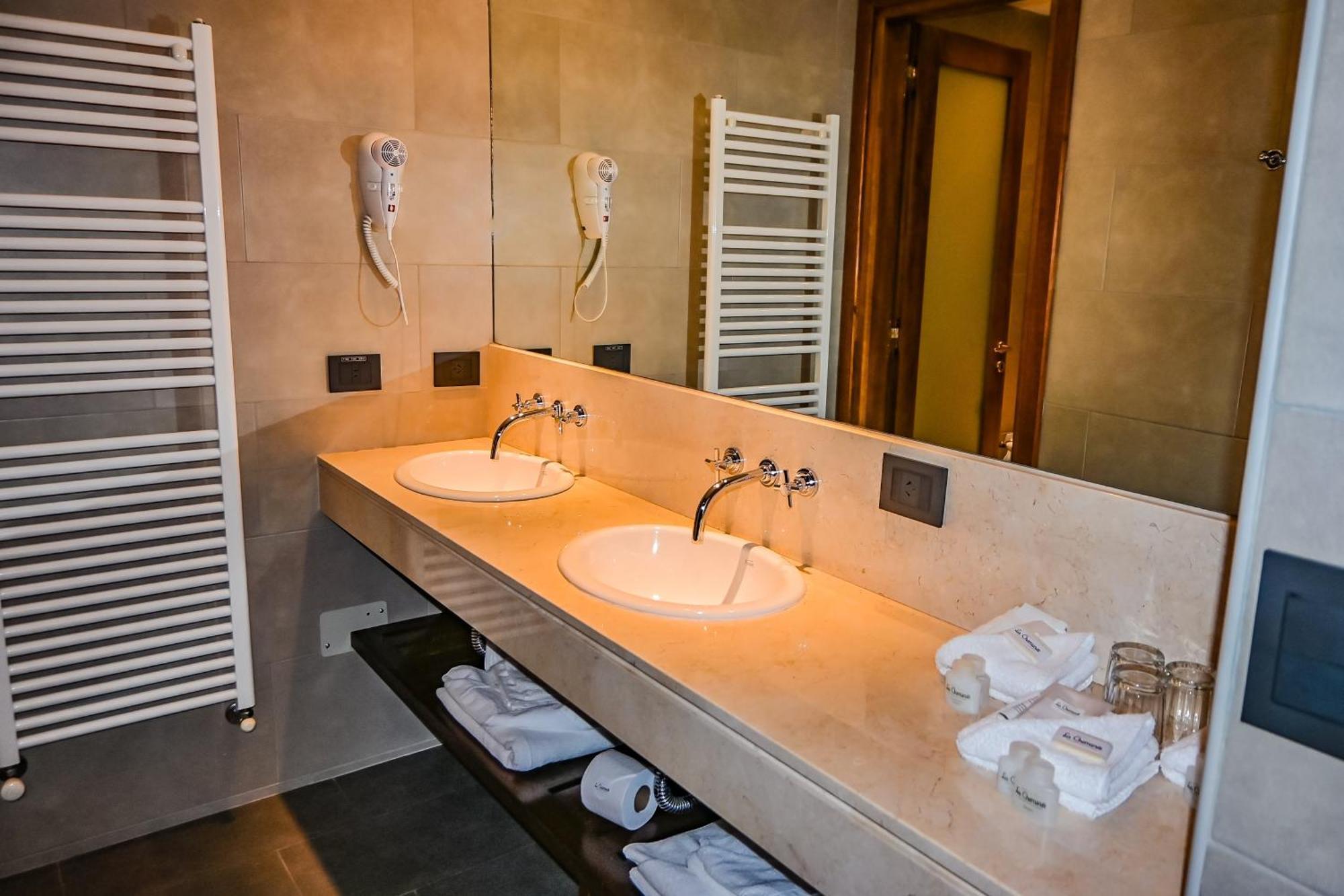 Hotel & Spa La Cheminee San Martín de los Andes المظهر الخارجي الصورة