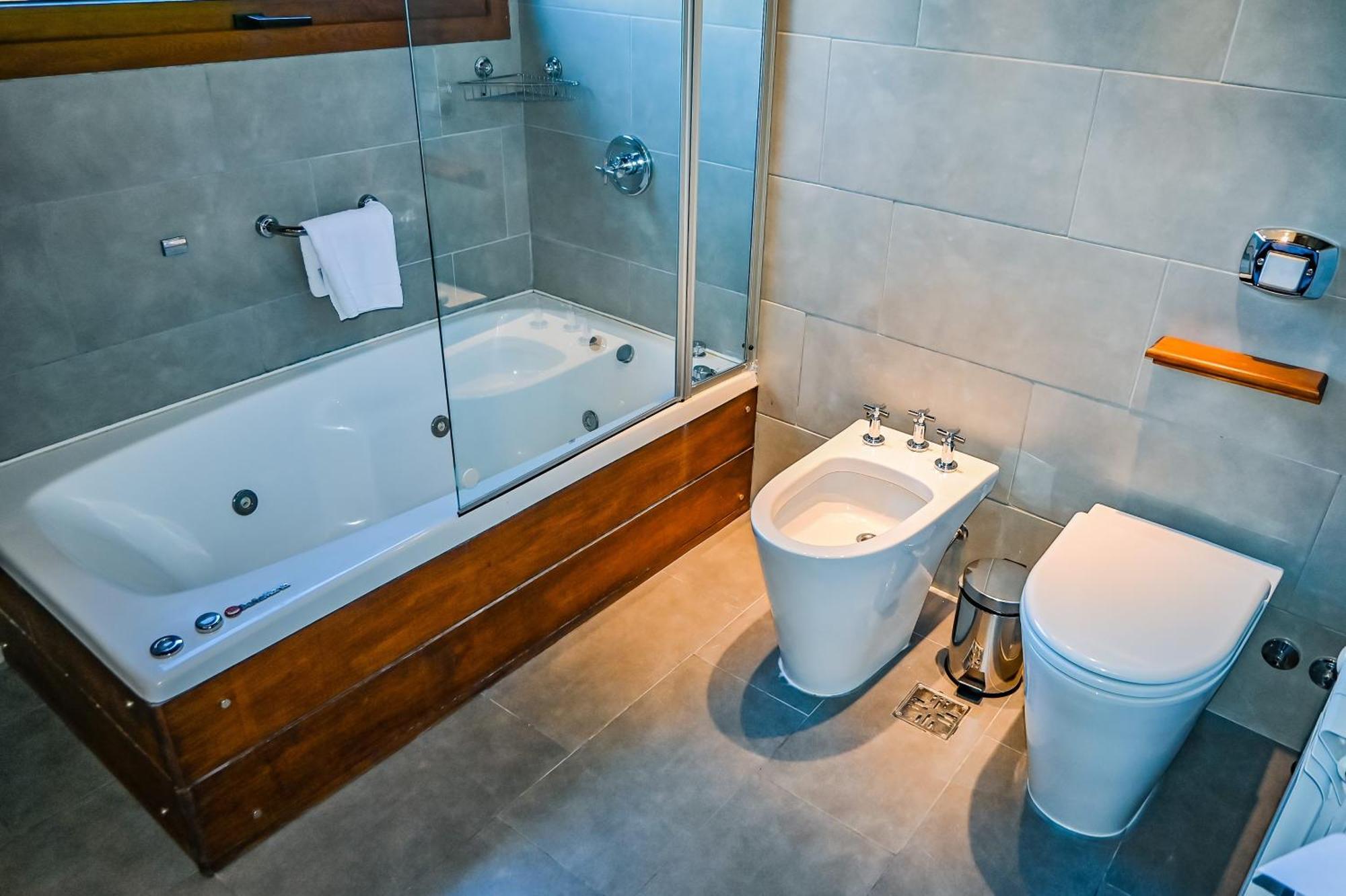 Hotel & Spa La Cheminee San Martín de los Andes المظهر الخارجي الصورة