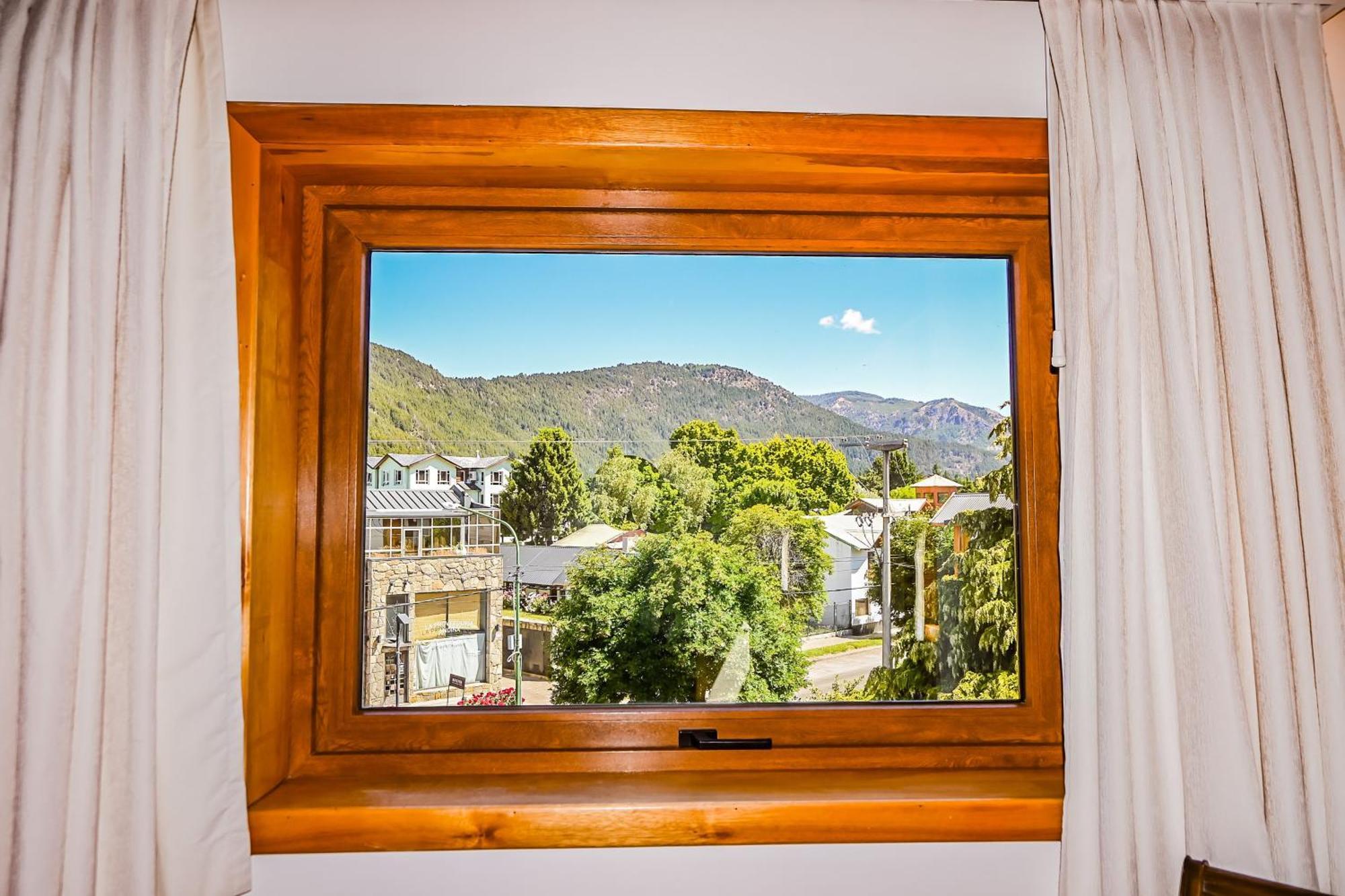 Hotel & Spa La Cheminee San Martín de los Andes المظهر الخارجي الصورة