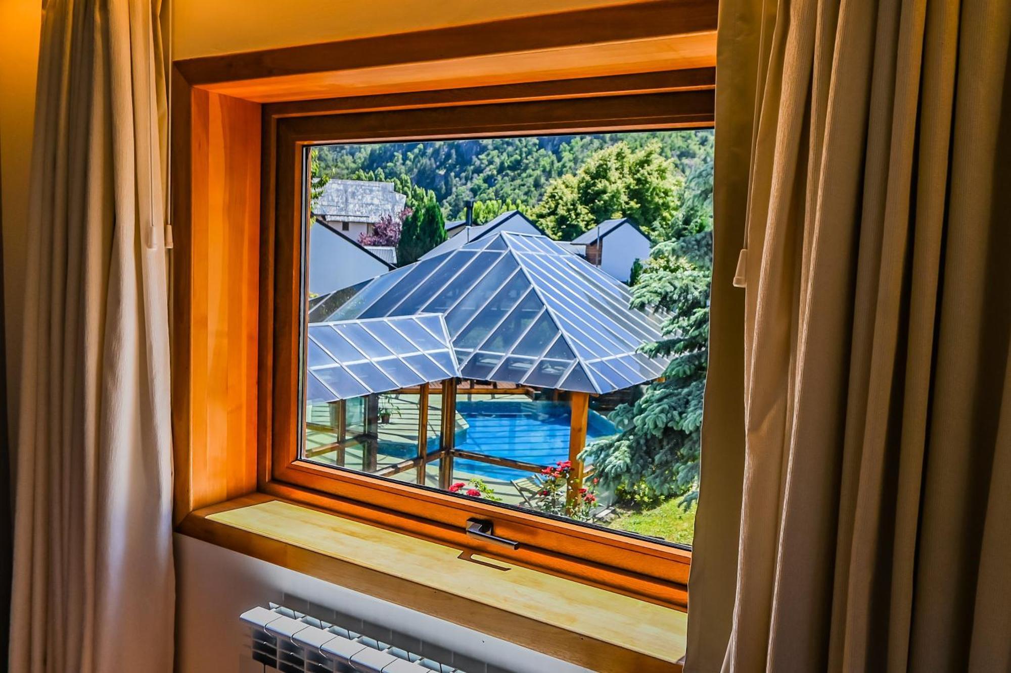 Hotel & Spa La Cheminee San Martín de los Andes المظهر الخارجي الصورة